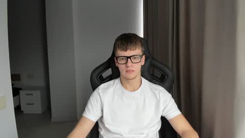 Tomas online show from 01-27-25, 10:49