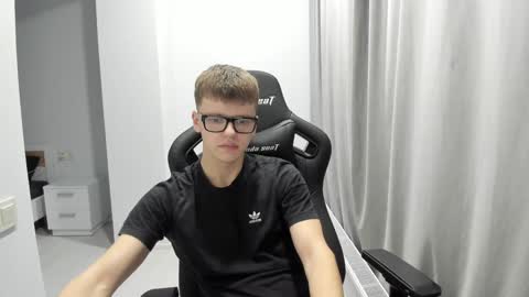 Tomas online show from 01-31-25, 08:22