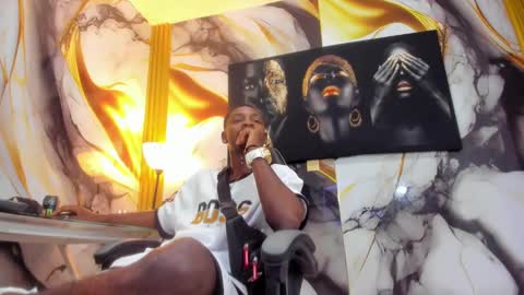 Snapshot of thomas_shelbys chatting on 10-02-25, 03:35 Thomas online show from 10-02-25, 03:35