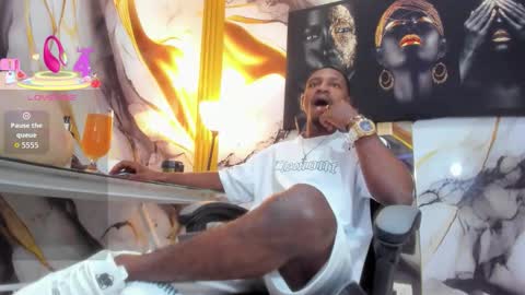 Snapshot of thomas_shelbys chatting on 10-10-25, 03:38 Thomas online show from 10-10-25, 03:38