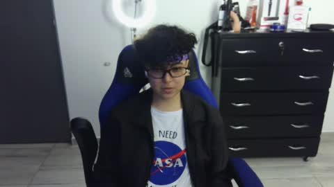 VALERIA online show from 01-28-25, 02:21