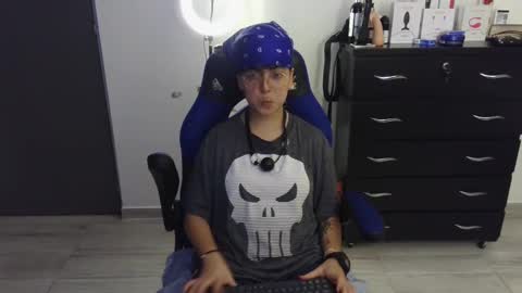 VALERIA online show from 02-19-25, 02:23