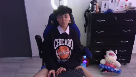 VALERIA online show from 03-06-25, 07:54