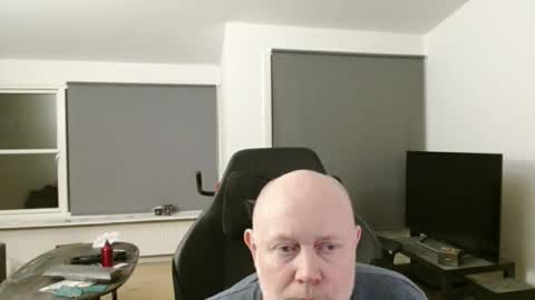 Snapshot of thomash32 chatting on 11-07-25, 09:15 thomash32 online show from 11-07-25, 09:15