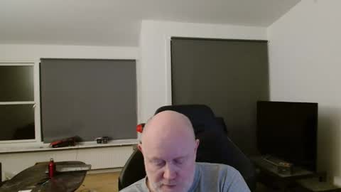 Snapshot of thomash32 chatting on 11-30-25, 08:57 thomash32 online show from 11-30-25, 08:57