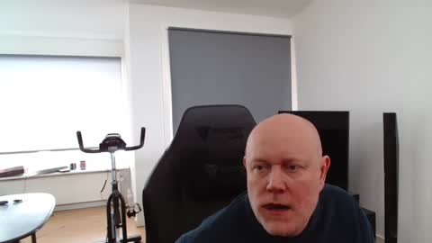 Snapshot of thomash32 chatting on 02-16-26, 12:34 thomash32 online show from 02-16-26, 12:34