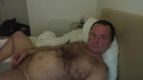 Snapshot of thomaspol chatting on 04-17-26, 10:46 Tom online show from 04-17-26, 10:46