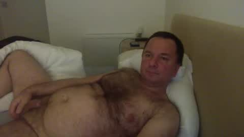 Snapshot of thomaspol chatting on 04-23-26, 10:23 Tom online show from 04-23-26, 10:23