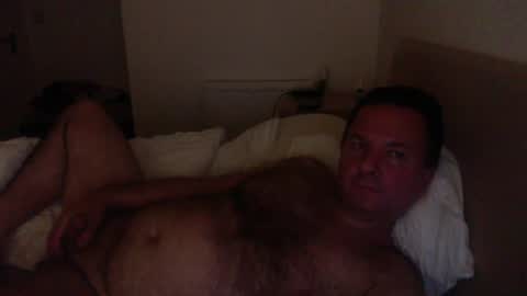 Tom online show from 06-18-26, 10:36