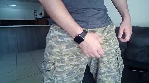 thomaz__ online show from 09-19-25, 12:17