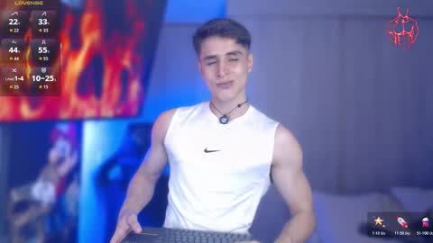 Snapshot of thomklein chatting on 02-19-26, 08:27 Thom Klein online show from 02-19-26, 08:27