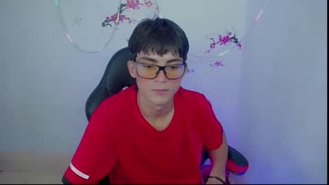 Thomas online show from 11-19-25, 01:27