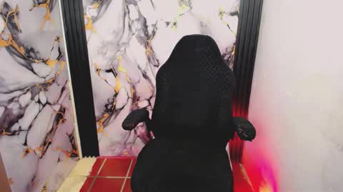 Snapshot of thommy_cute chatting on 03-07-26, 02:14 Thomas online show from 03-07-26, 02:14