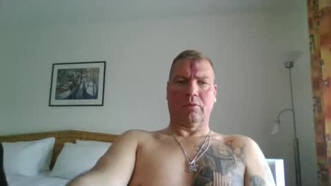 thomsen1478 online show from 04-22-26, 03:35