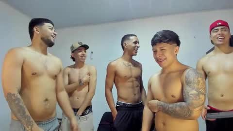 Snapshot of thomson_hot01 chatting on 10-13-25, 05:18 thomson_hot01 online show from 10-13-25, 05:18