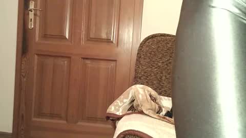 Snapshot of thongsandstockings chatting on 11-09-25, 10:30 Thongsandstocking online show from 11-09-25, 10:30