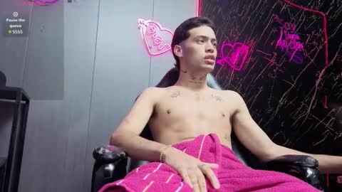 Snapshot of thor_dick chatting on 09-20-25, 10:05 Thor Dick online show from 09-20-25, 10:05