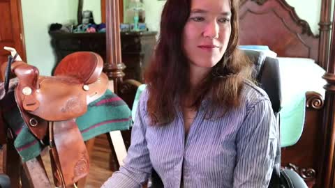 Snapshot of thornbury_rose chatting on 04-06-26, 05:47 ThornburyRose online show from 04-06-26, 05:47