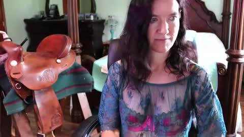 Snapshot of thornbury_rose chatting on 04-30-26, 08:57 ThornburyRose online show from 04-30-26, 08:57