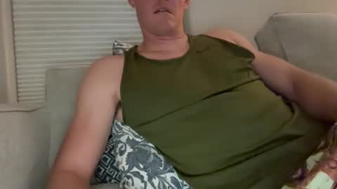 Throbbinhood online show from 09-13-25, 06:13