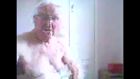 Snapshot of thruster99 chatting on 09-16-25, 10:16 thruster99 online show from 09-16-25, 10:16