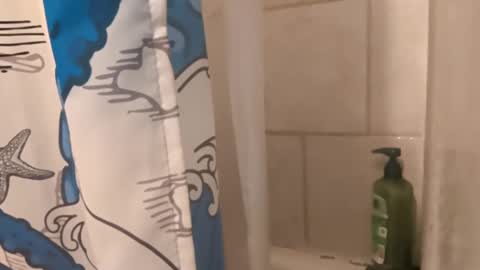 Snapshot of thunder8u42 chatting on 03-16-26, 07:01 thunder8u42 online show from 03-16-26, 07:01