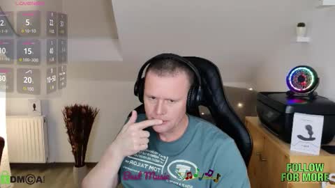        Follow me Sgame por favor  online show from 01-18-25, 05:59