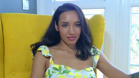 tia_j online show from 09-19-25, 02:40