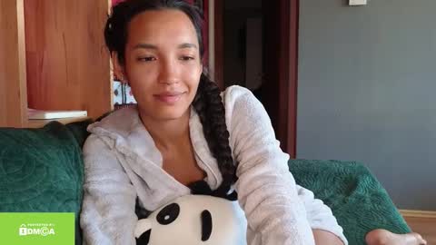 tia_j online show from 09-23-25, 05:21