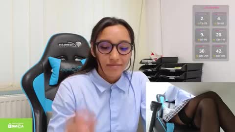 tia_j online show from 09-26-25, 03:49