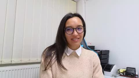 tia_j online show from 02-16-26, 07:32