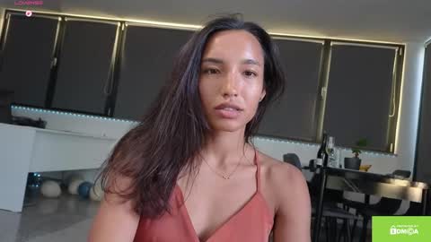 Snapshot of tia_j chatting on 05-09-26, 05:07 tia_j online show from 05-09-26, 05:07