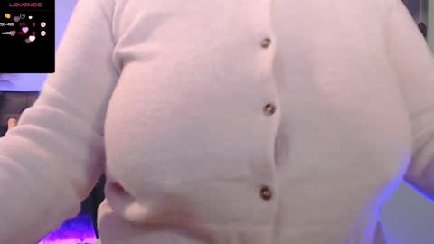 Tia Bella online show from 01-30-25, 04:24