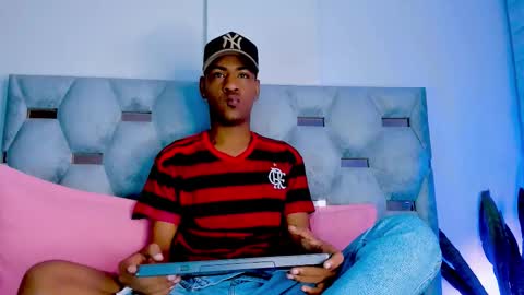 tiago_xxx_ online show from 10-25-25, 12:29