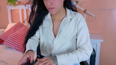 TIANA  online show from 09-25-25, 07:39