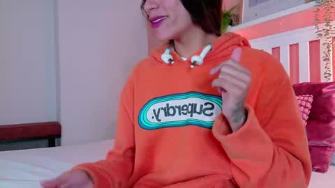 TIANA  online show from 10-08-25, 07:33