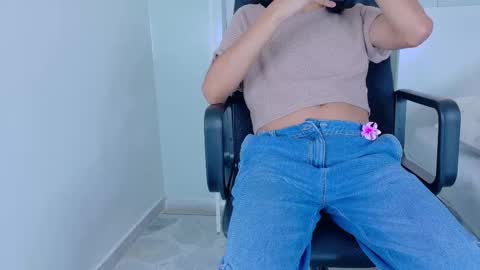 TIANA  online show from 11-01-25, 07:38