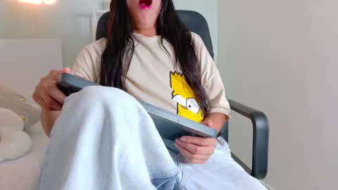 TIANA  online show from 11-05-25, 08:31