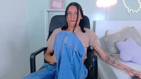 TIANA  online show from 11-10-25, 07:57