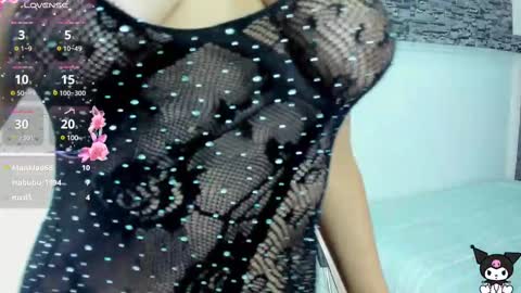 Snapshot of tiana_glowxxx chatting on 01-28-25, 08:04 Tiana online show from 01-28-25, 08:04