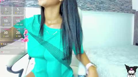 Snapshot of tiana_glowxxx chatting on 02-03-25, 07:10 Tiana online show from 02-03-25, 07:10