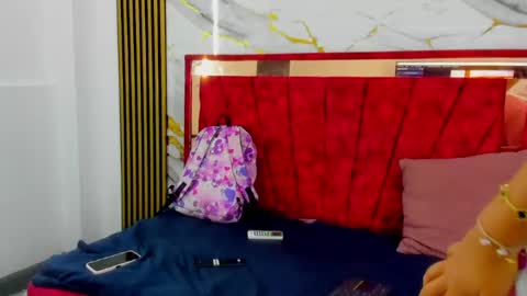 tiana_hots online show from 04-19-26, 03:06