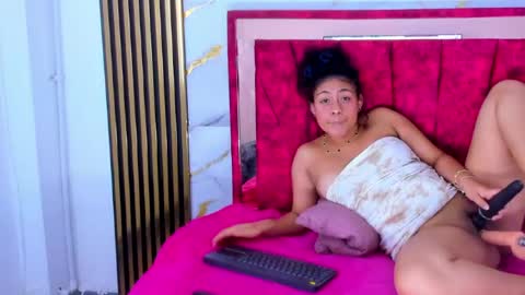 tiana_hots online show from 04-21-26, 02:51