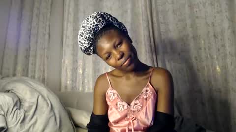 Snapshot of tiana_kay chatting on 06-15-26, 04:20 tiana_kay online show from 06-15-26, 04:20