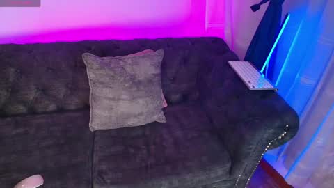 tiana_rosse_ online show from 04-11-26, 11:58