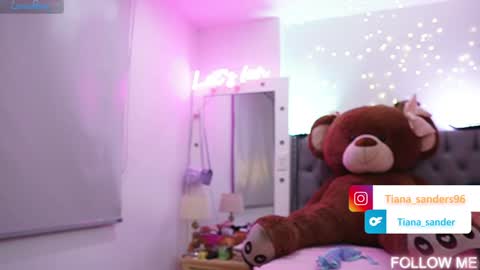 Snapshot of tiana_sanders chatting on 02-03-25, 04:35 TATIANA online show from 02-03-25, 04:35