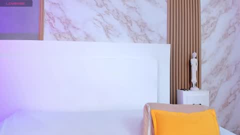 tianaglow4 online show from 10-14-25, 12:28