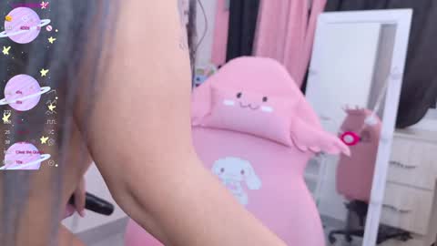 Snapshot of tianale chatting on 01-15-25, 04:36 Tiana Le online show from 01-15-25, 04:36