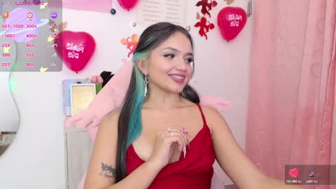 Snapshot of tianale chatting on 02-19-25, 06:33 Tiana Le online show from 02-19-25, 06:33