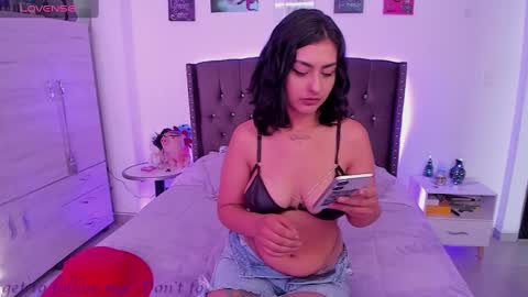 Tiana online show from 12-12-24, 01:17